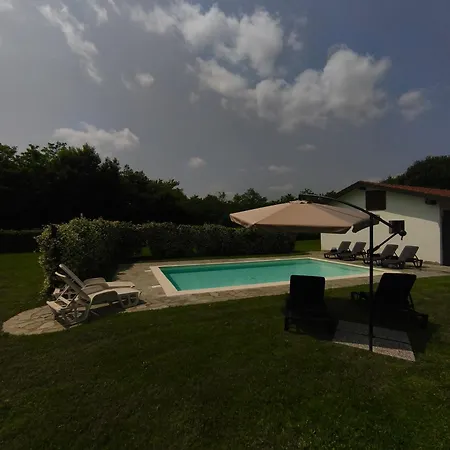 Apartament La Casetta Pombia